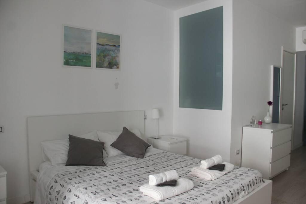 Apartment The White Side *