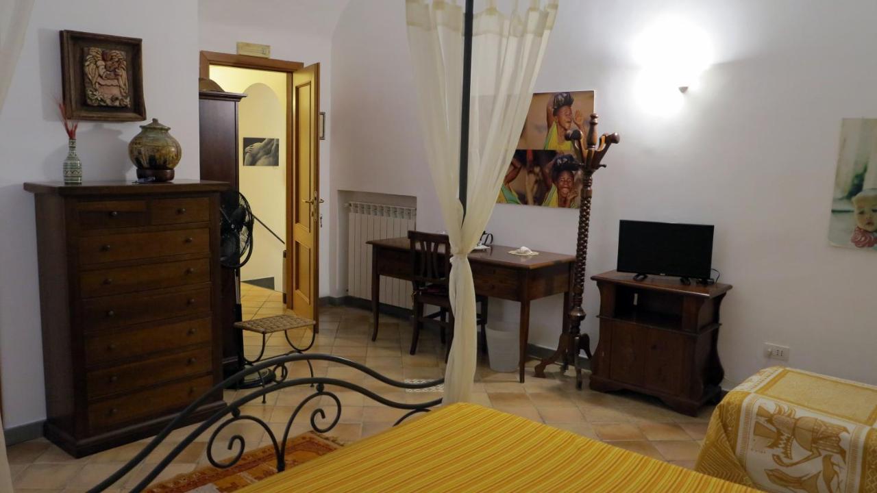 Bed & Breakfast - B&B 