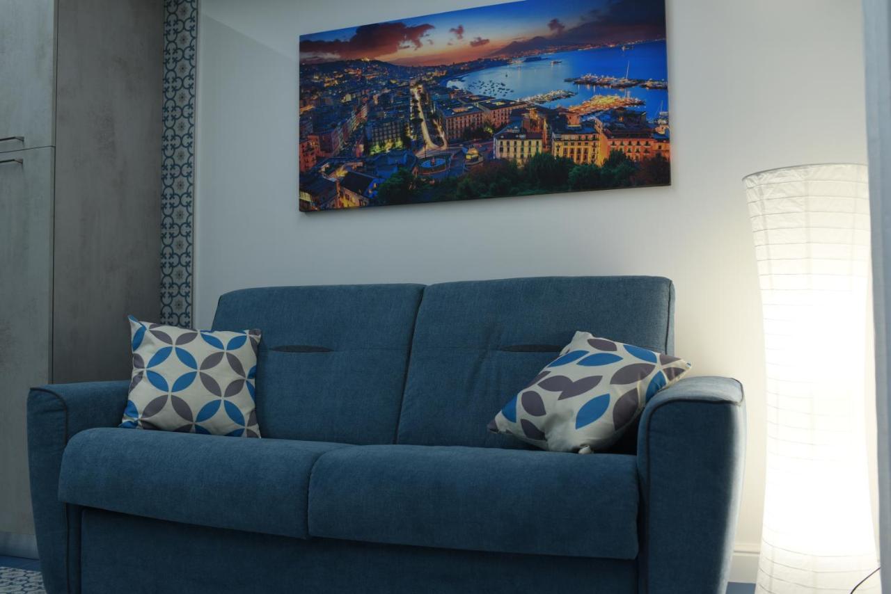 Apartment Chiaja Lux House