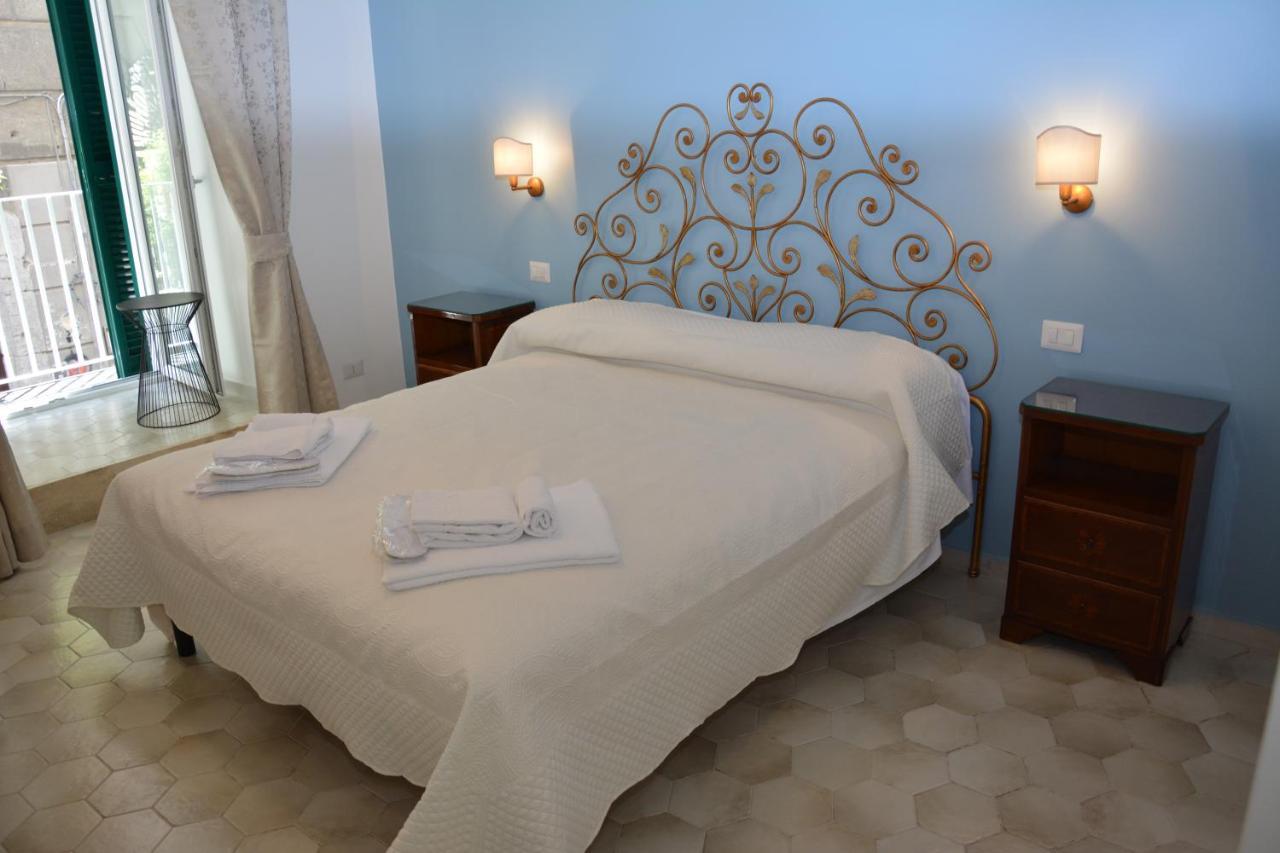 Bed & Breakfast Palazzo De Campora *