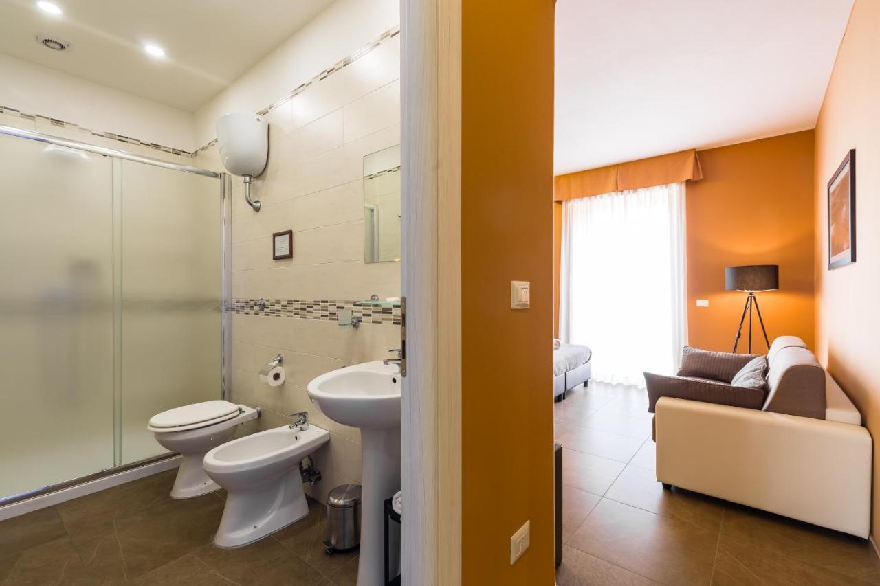 Bh Railway Guest house Naples