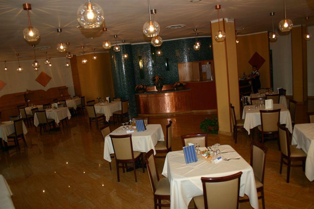 Millennium Gold 4* Naples