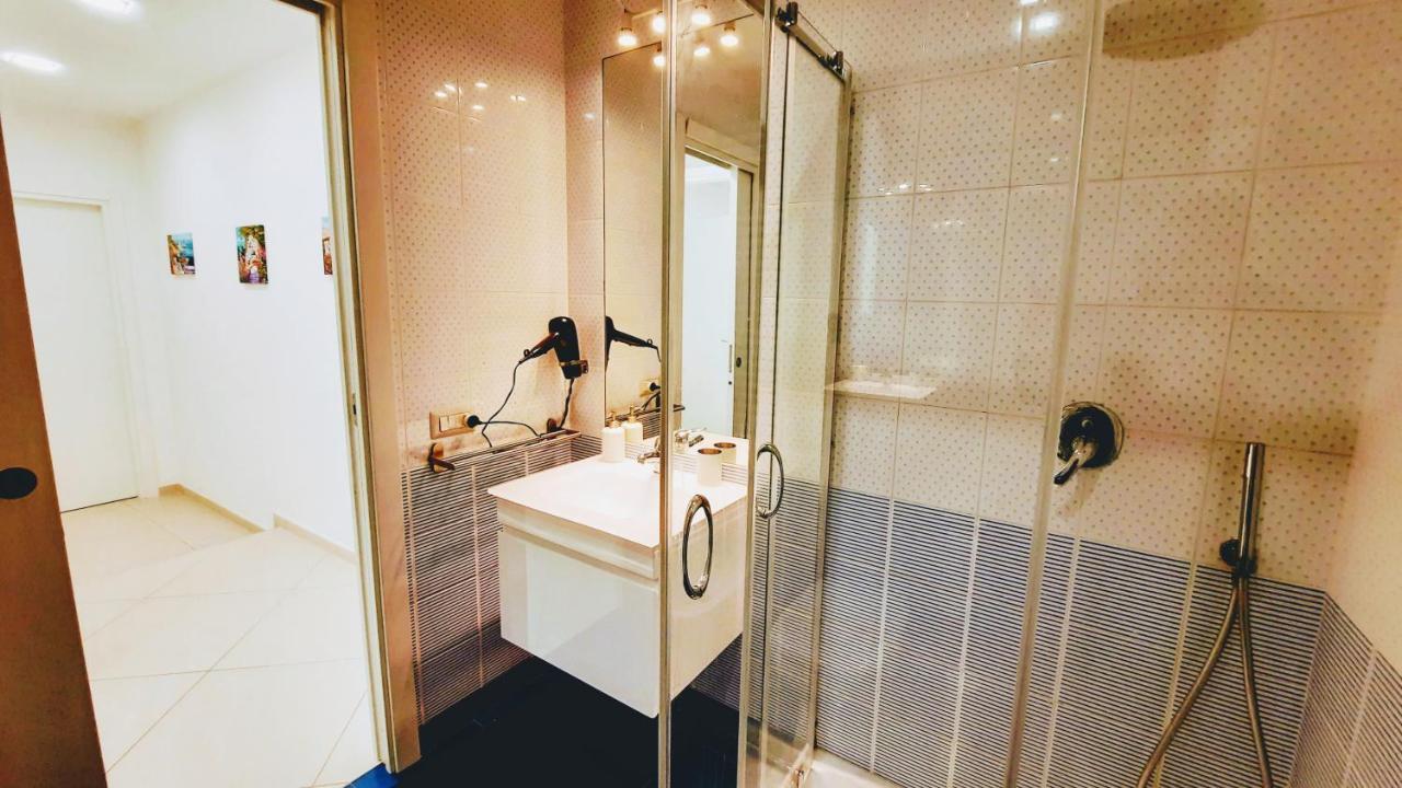 Oasi Santa Lucia Apartment *