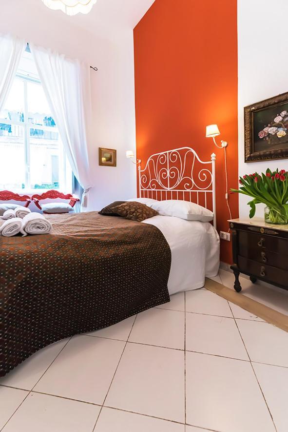 La Casa Napoletana - Ls Bed & Breakfast Naples