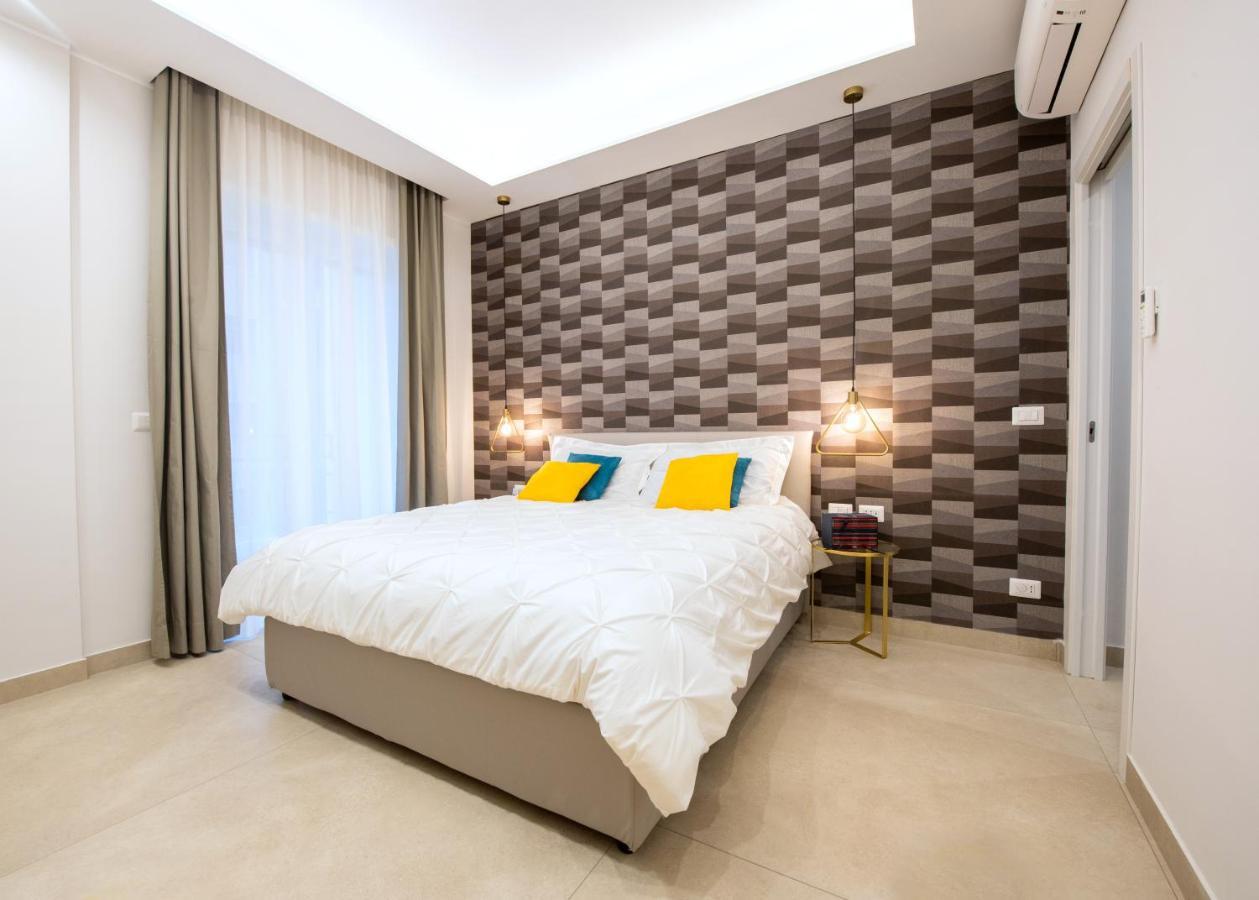 Apartment Center - E