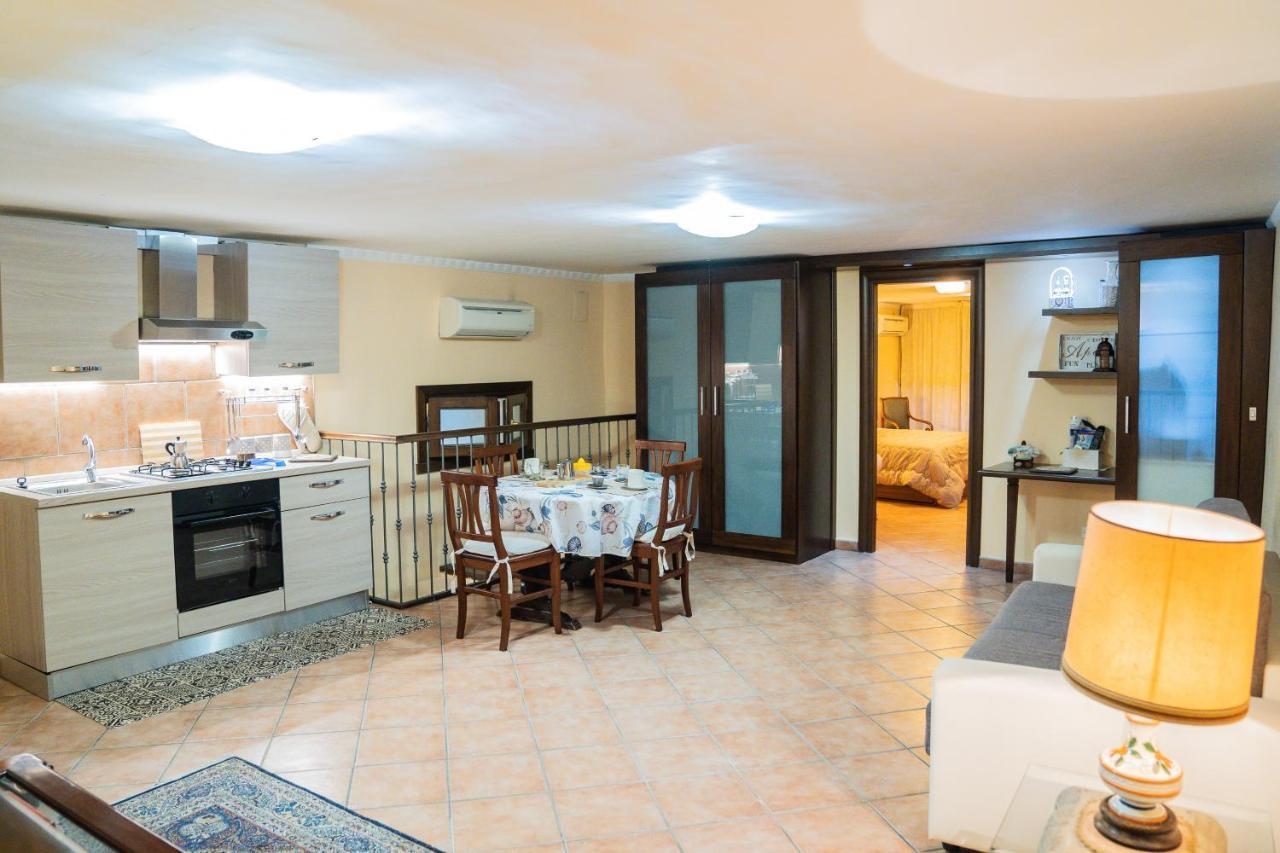 Domus Ugo Apartment