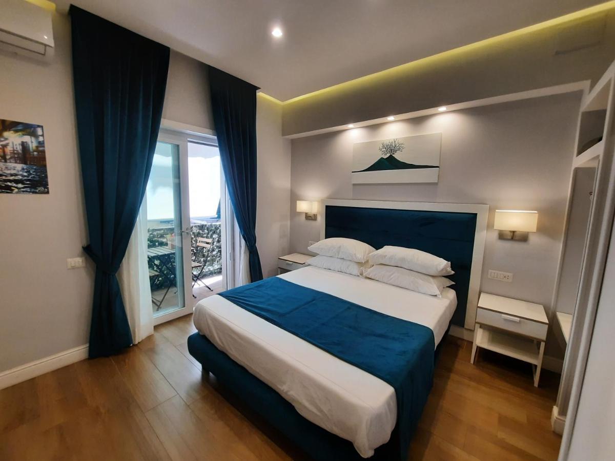 Gea Naples