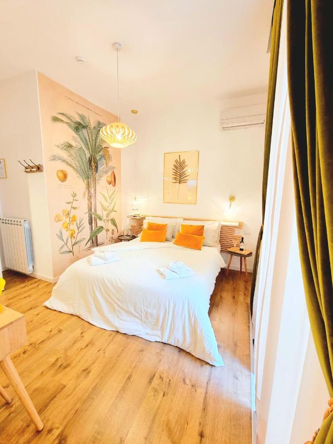 Tree - Lungomare Guest house Naples