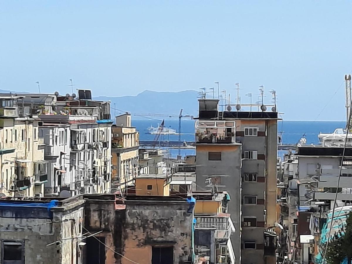 Bed & Breakfast Napoli Central *
