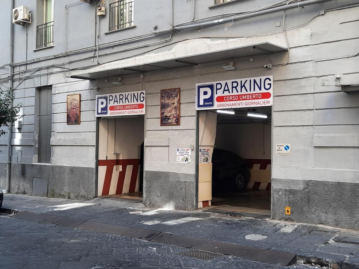 Napoli Central * Naples