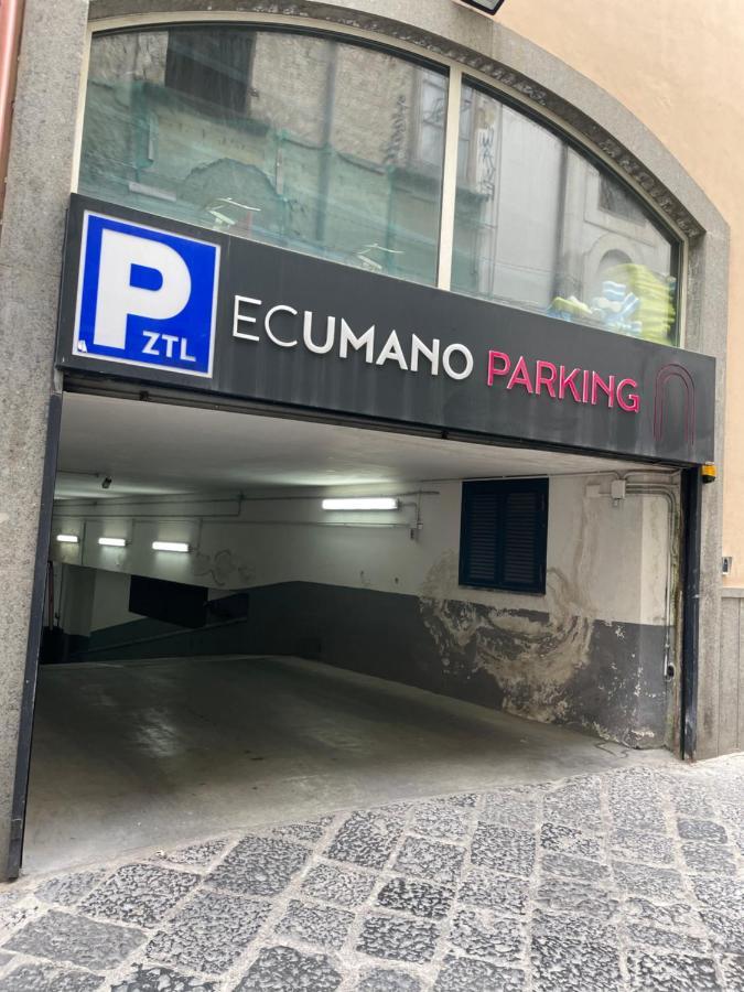 Dimora Spaccanapoli * Naples