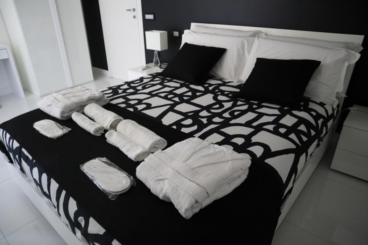 Aparthotel Rettifilo 201 Exclusive Naples