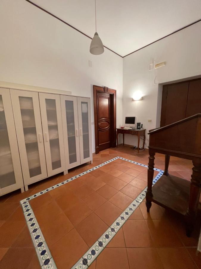 Apartment Casa Flores Naples