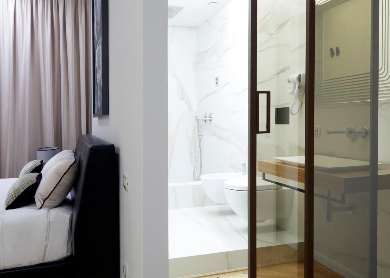Bed & Breakfast Casa Vittoria - Santa Lucia Naples