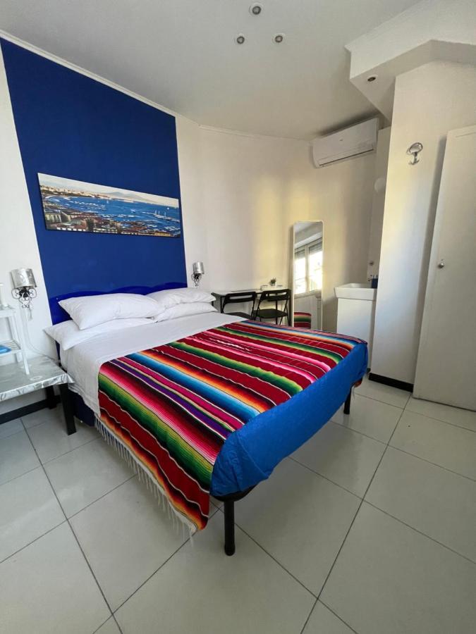 Daroda Naples