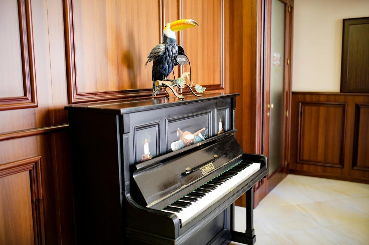 Lanfipe Palace Naples