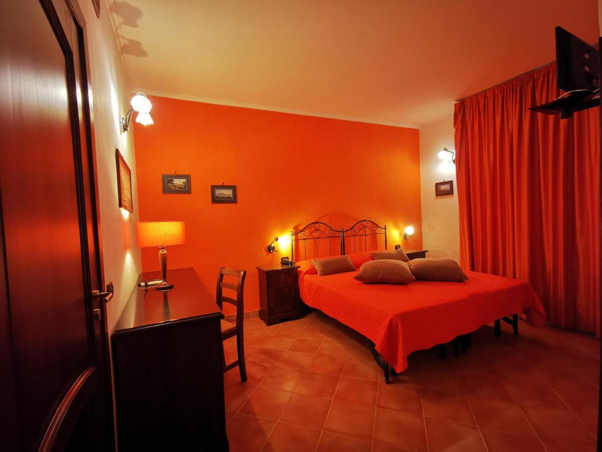 Neapolis Hotel Naples