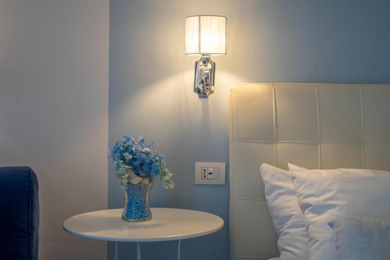 Sotto Le Stelle Ai Decumani Bed & Breakfast 2*
