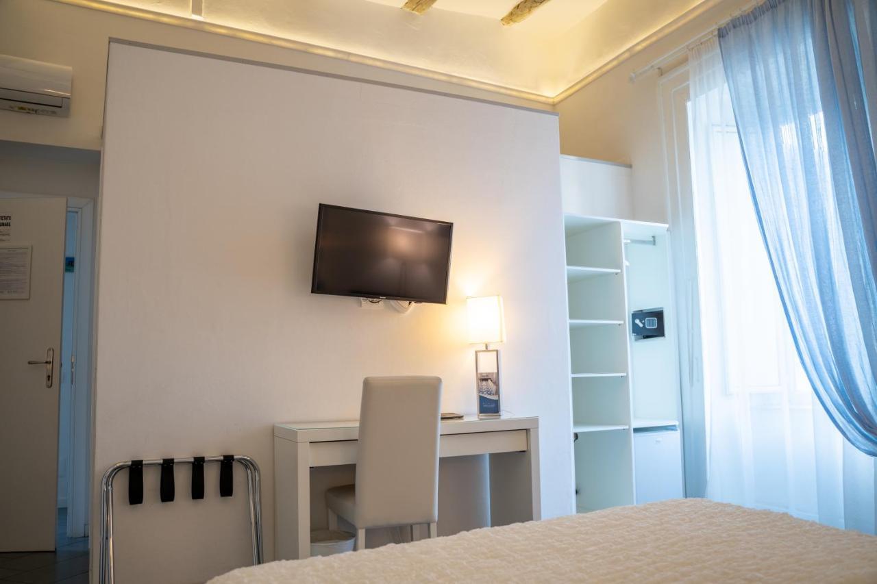 Bed & Breakfast Sotto Le Stelle Ai Decumani 2*