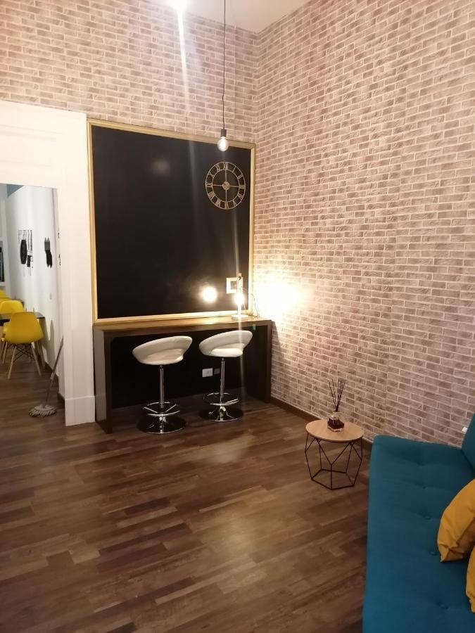 Finestra Sul Duomo Bed & Breakfast Naples