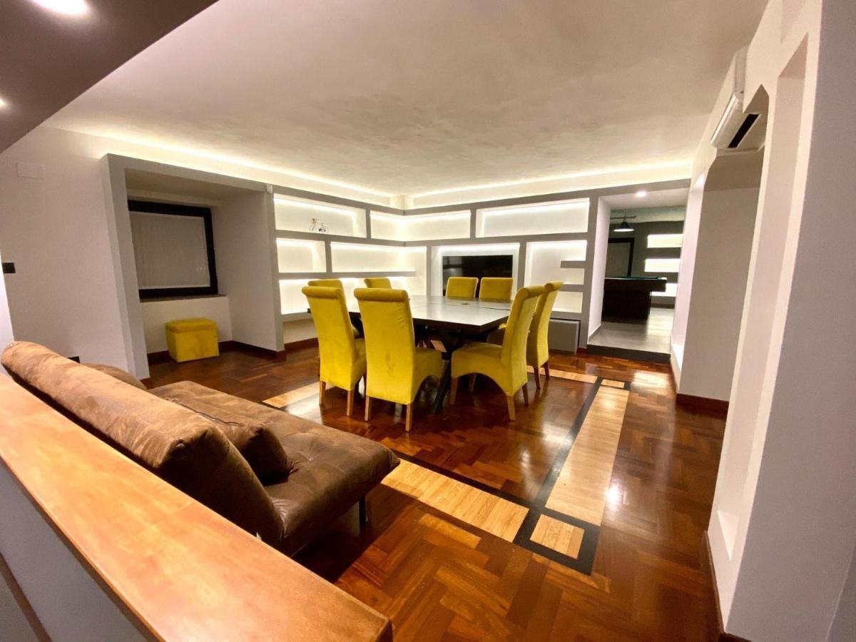 Apartment Piano B *
