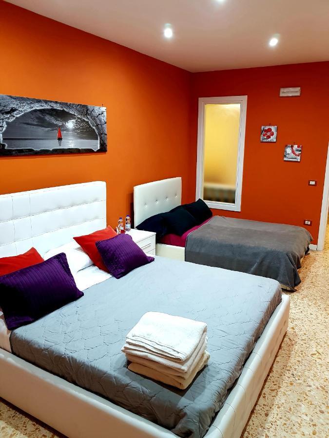 Centralstationhouse Bed & Breakfast