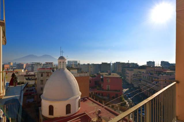 Centralstationhouse * Naples