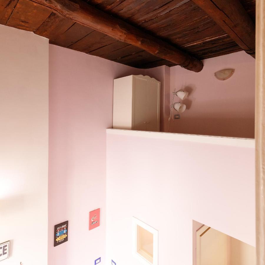 Apartment Duomo 77 - In The Heart Of The Historical Center By Elite Naples