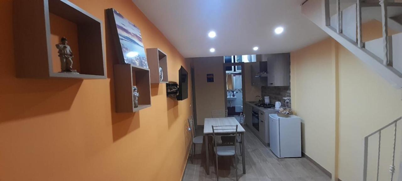 Apartment Vacanze Napoletane *