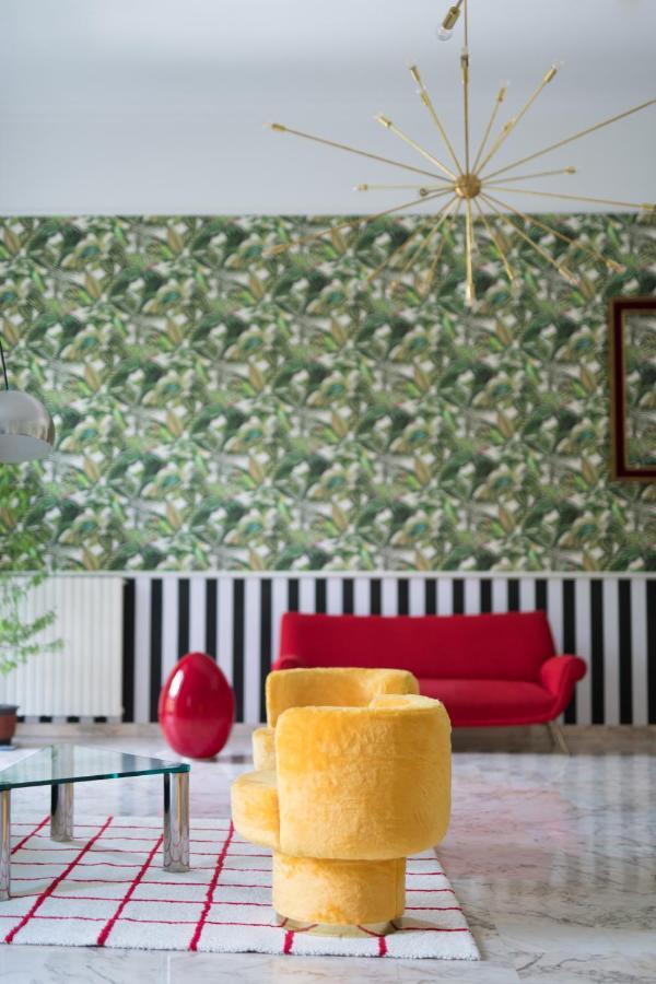 Avantgarden Naples
