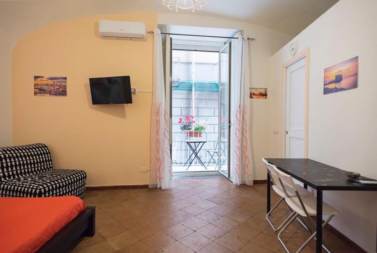 Centro A Balcony In The Heart Of Apartment