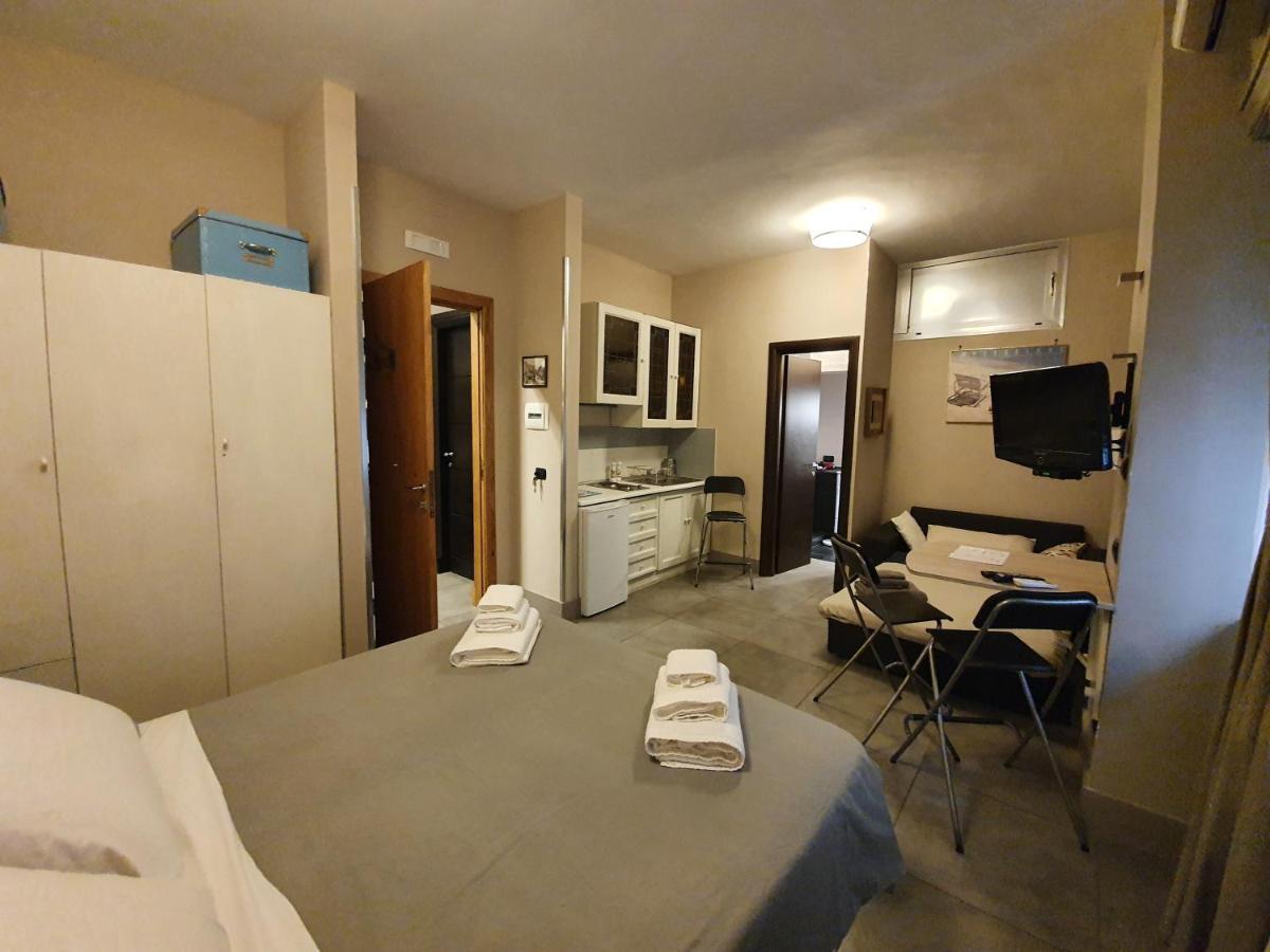 Two Sisters Apartment