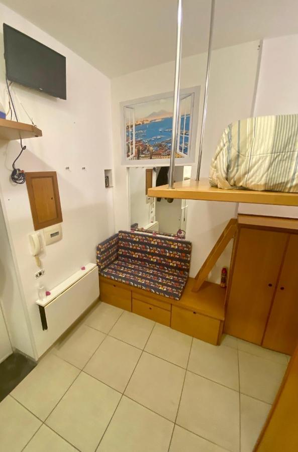 Boat Apartment Naples