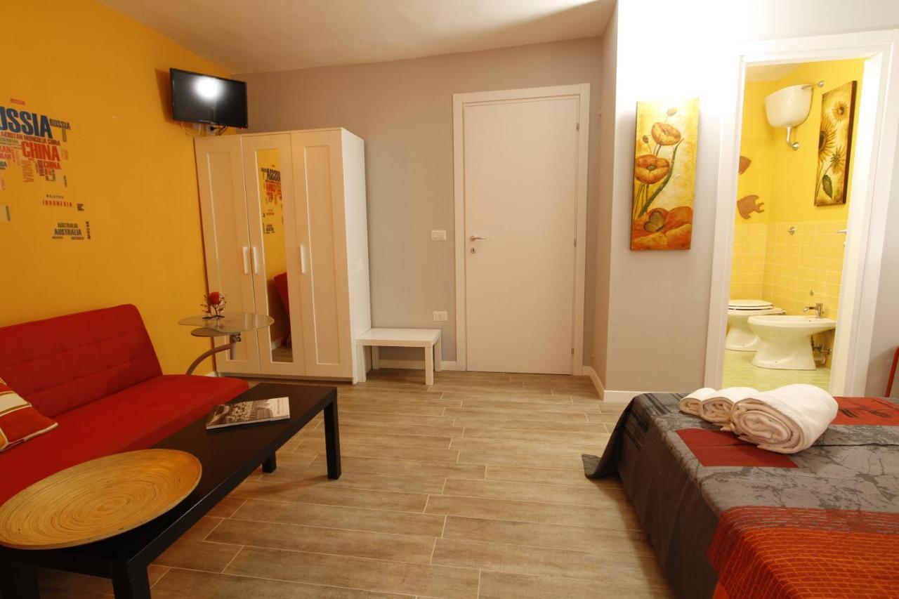 La 'nziria Naples