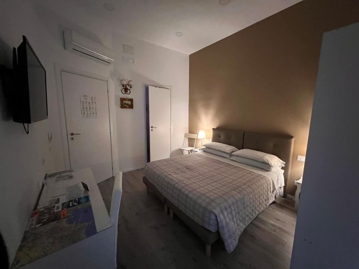 Don Mimi Bed & Breakfast 2*