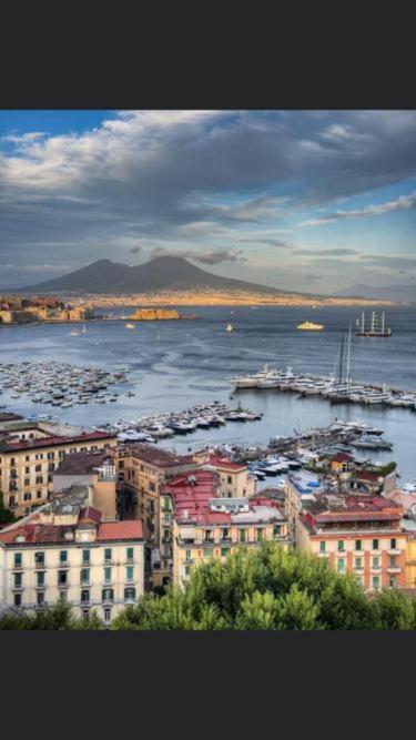 Ruffo Nel Cuore Di Naples