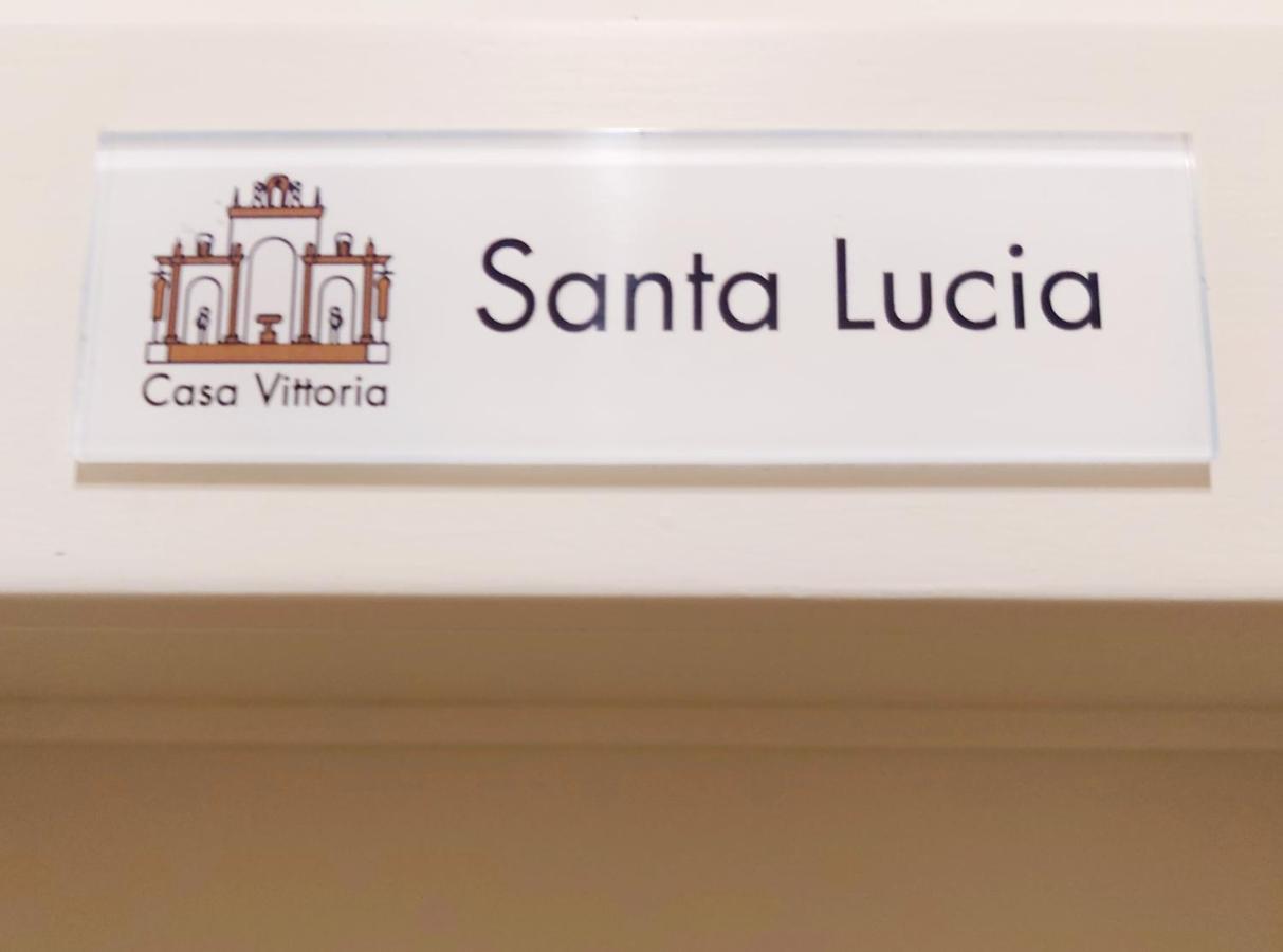 Casa Vittoria - Santa Lucia Bed & Breakfast Naples