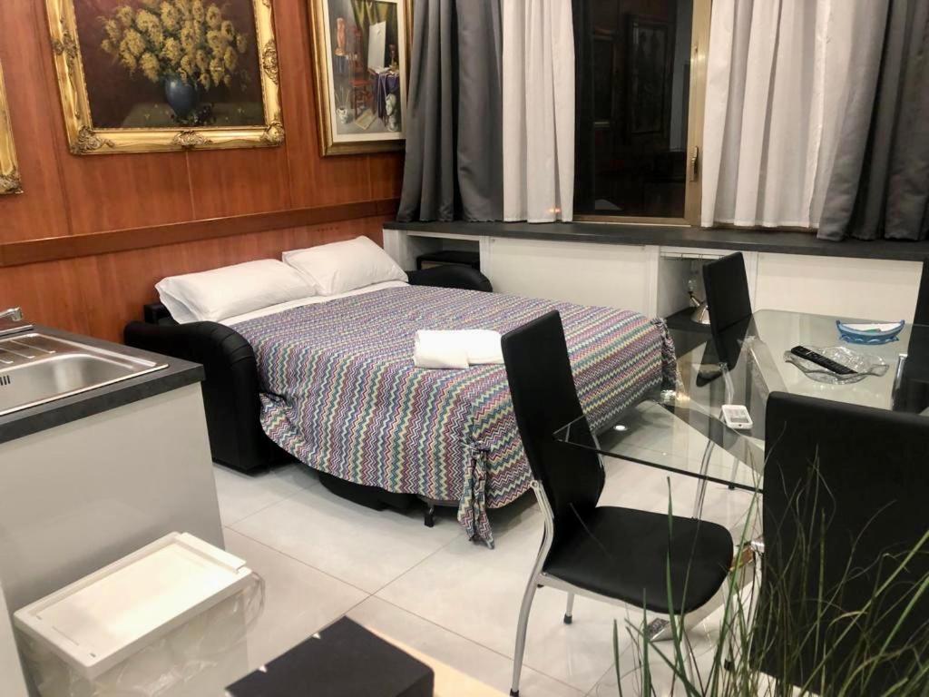 Apartment Centro Storico Maschio Angioino House *