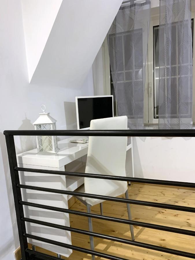 Bed & Breakfast Royal Red Naples
