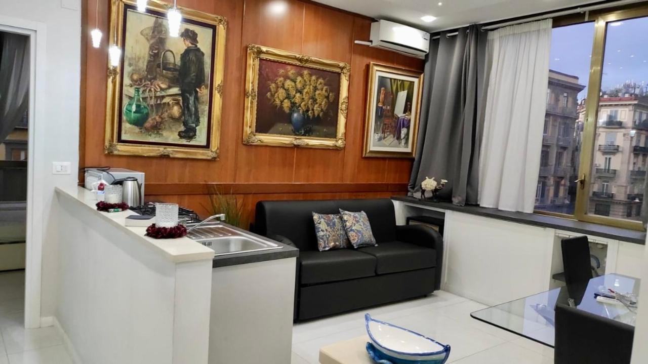 Apartment Centro Storico Maschio Angioino House