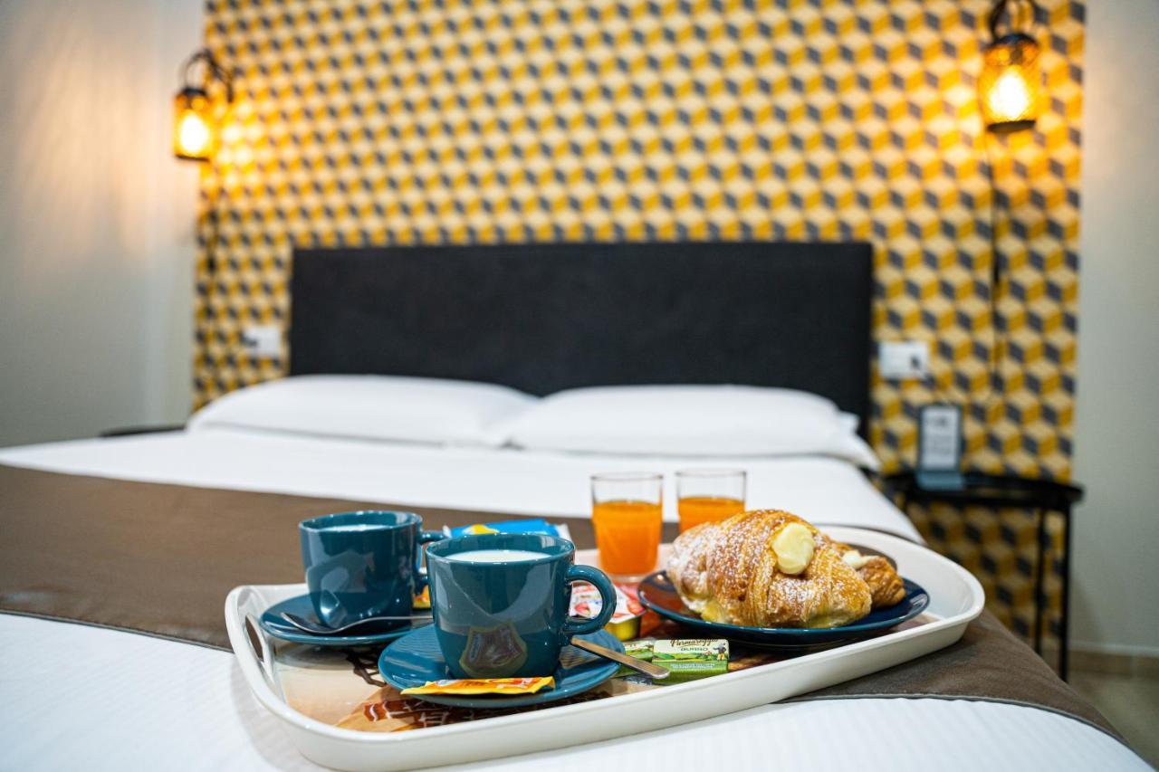 Napoli City Rooms Bed & Breakfast Naples
