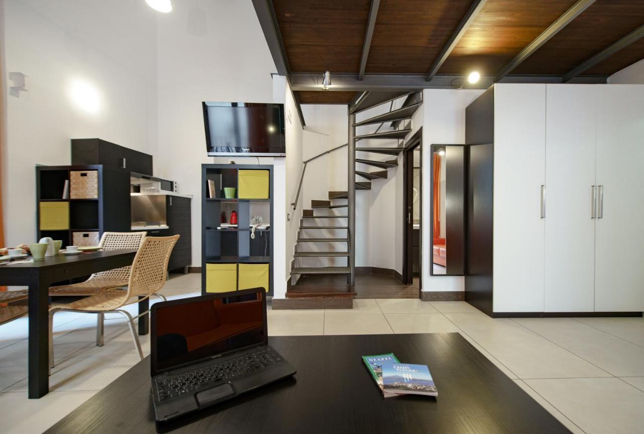 Apartment Residenza Pizzofalcone Naples