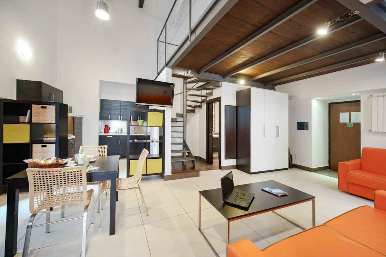 Residenza Pizzofalcone Naples