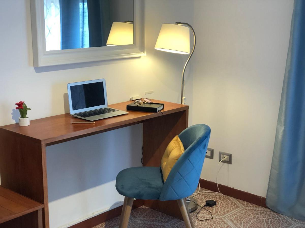 Apartment Casa Chiara Italia Terrace Centro Direzionale