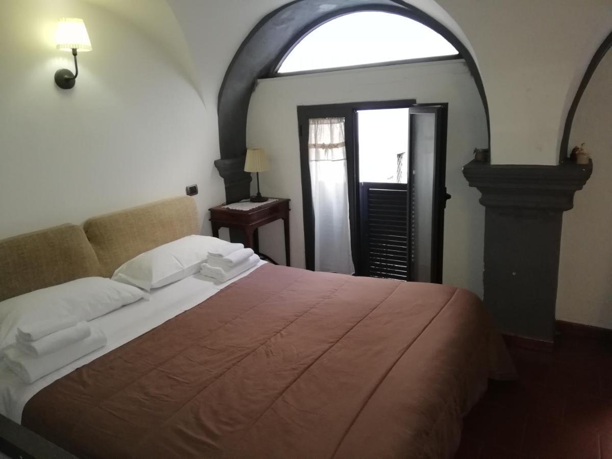 Napule * Naples