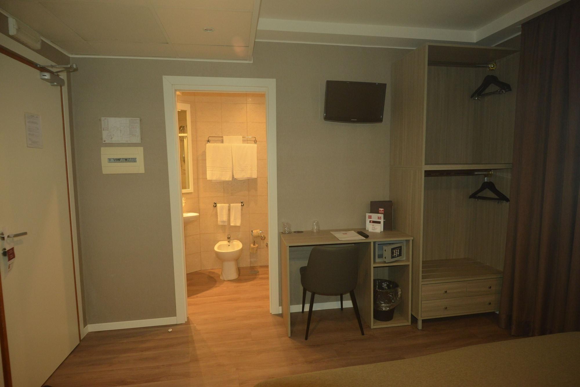 Tiempo Hotel 3*