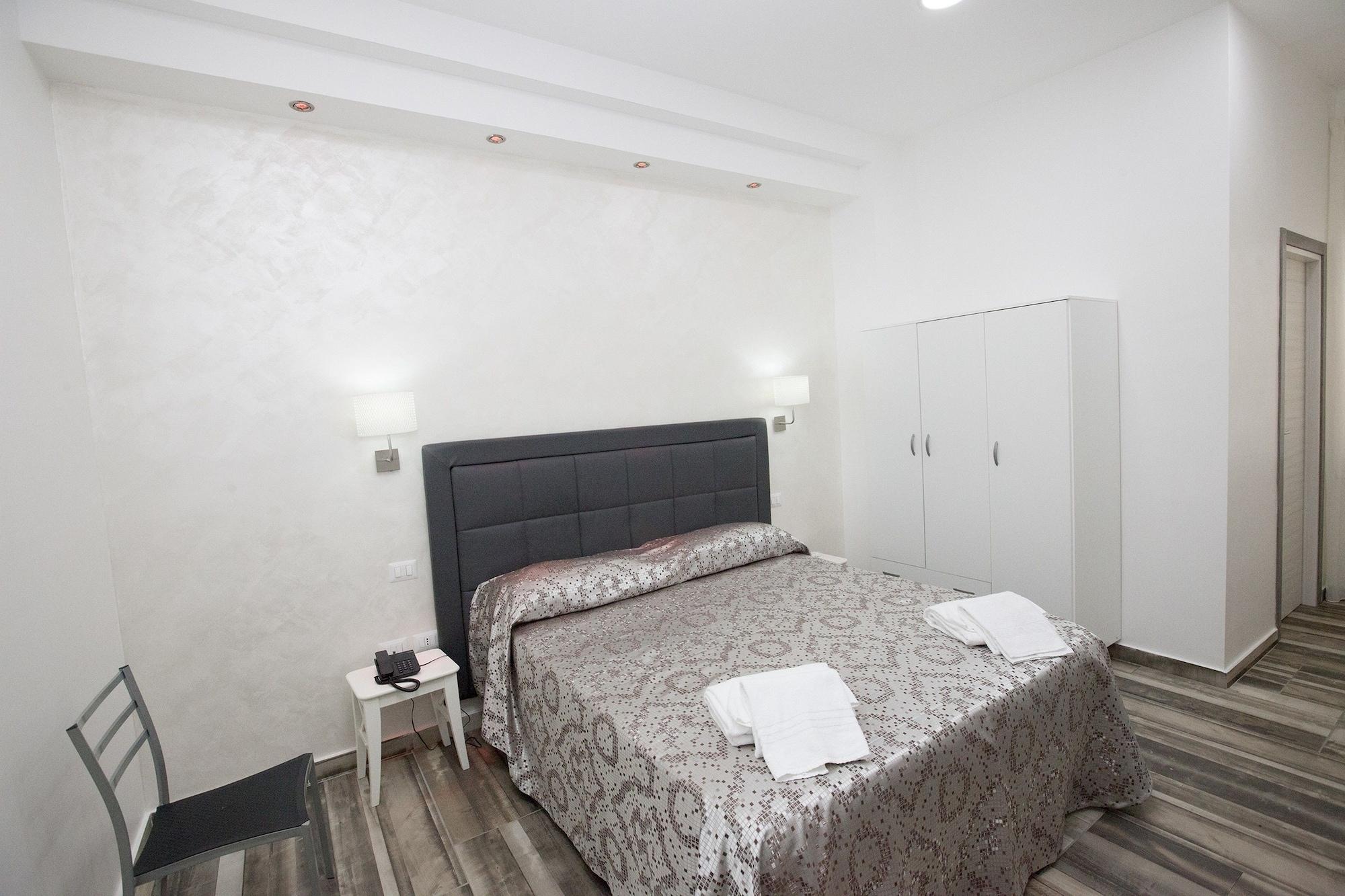 Orsa Maggiore Naples
