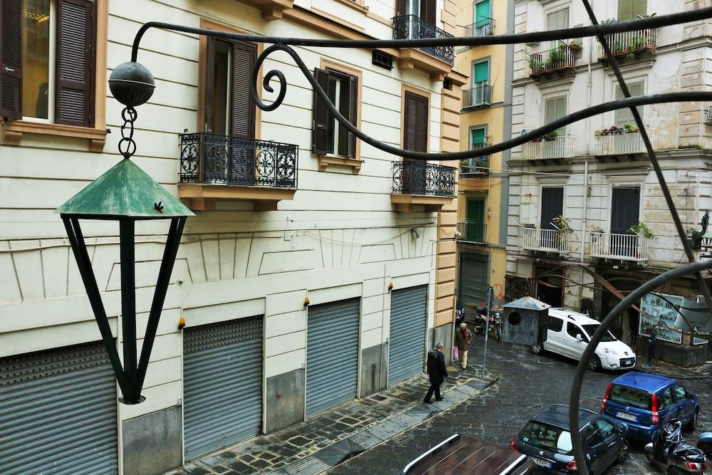 Maison Du La Rua (adults Only) Bed & Breakfast 2*
