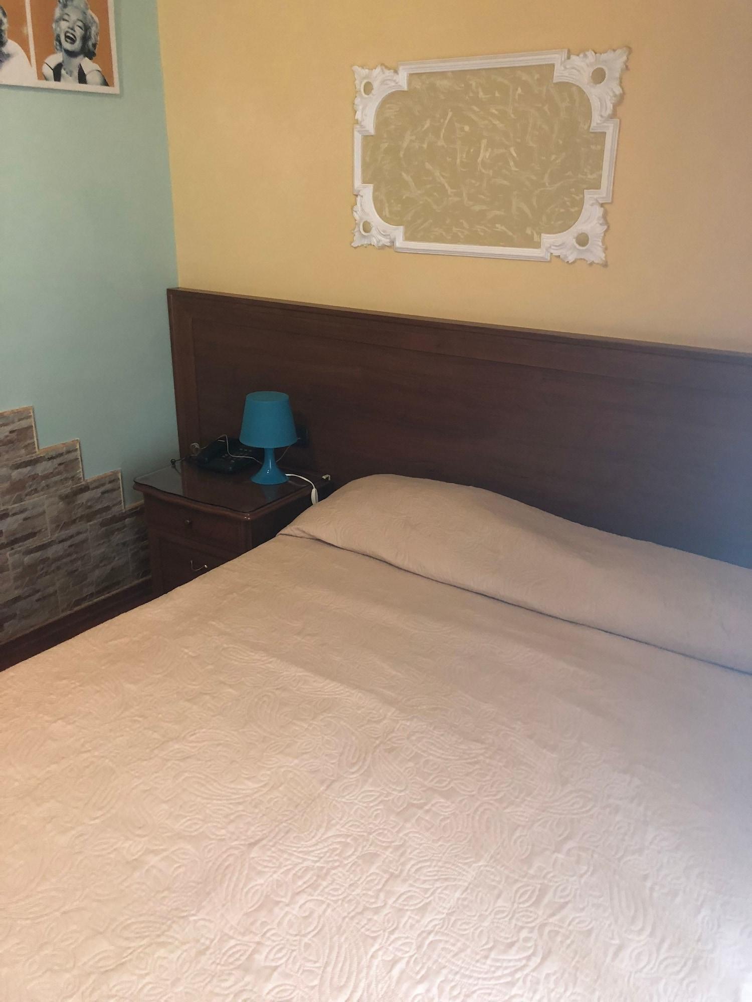 Hotel Iris *