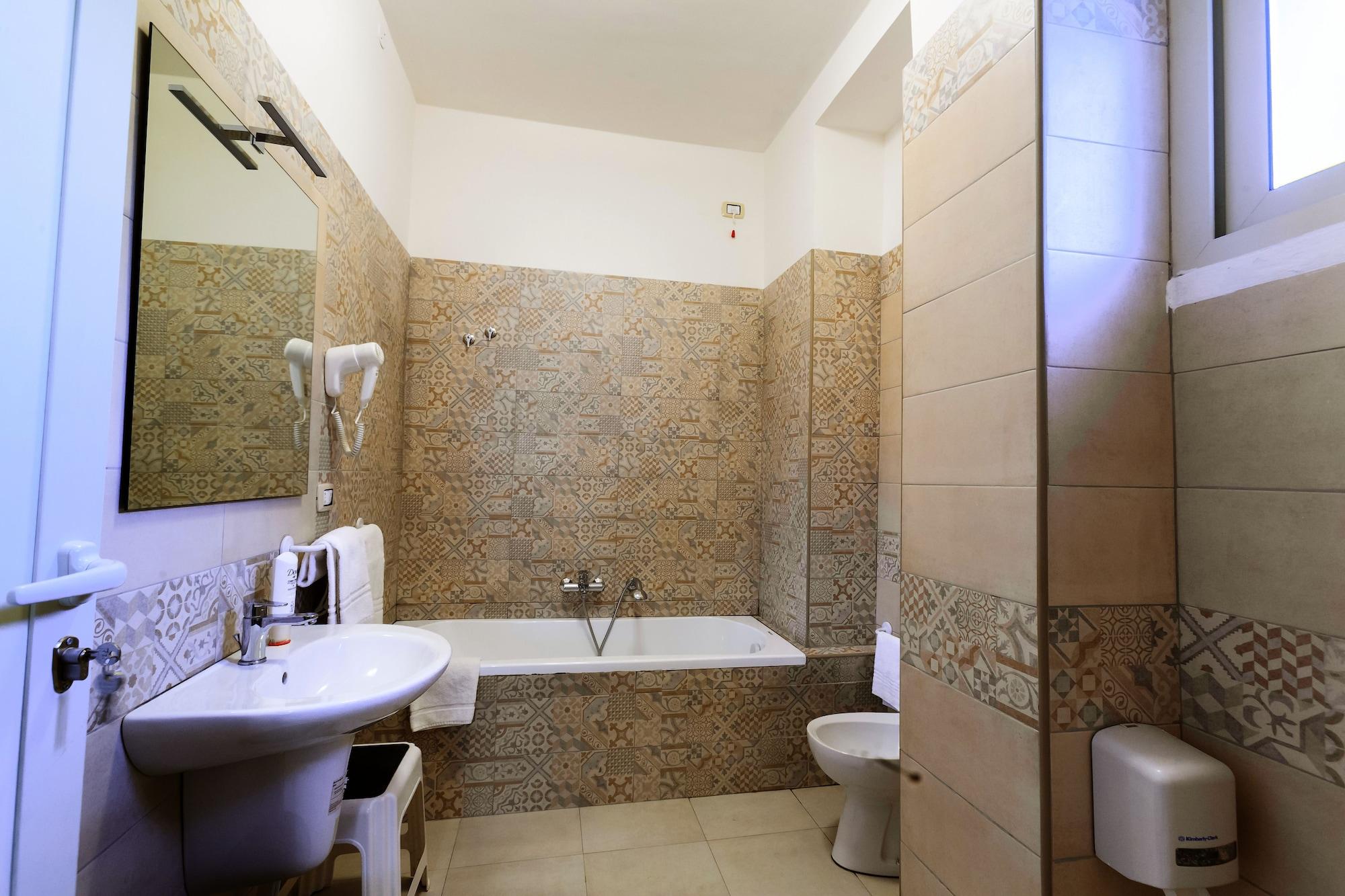 Cesare Augusto 3* Naples